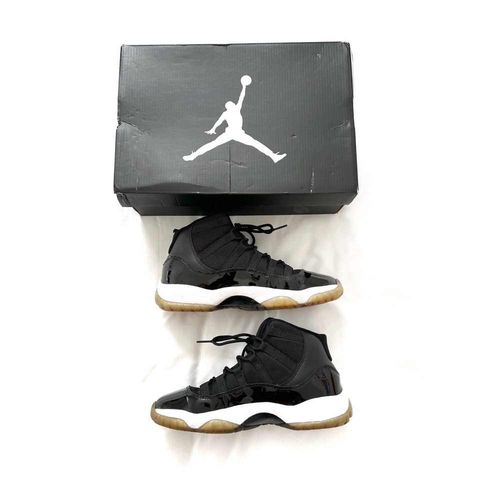 Authentic 2009 release Jordan 11 “Space Jams” ⚡️